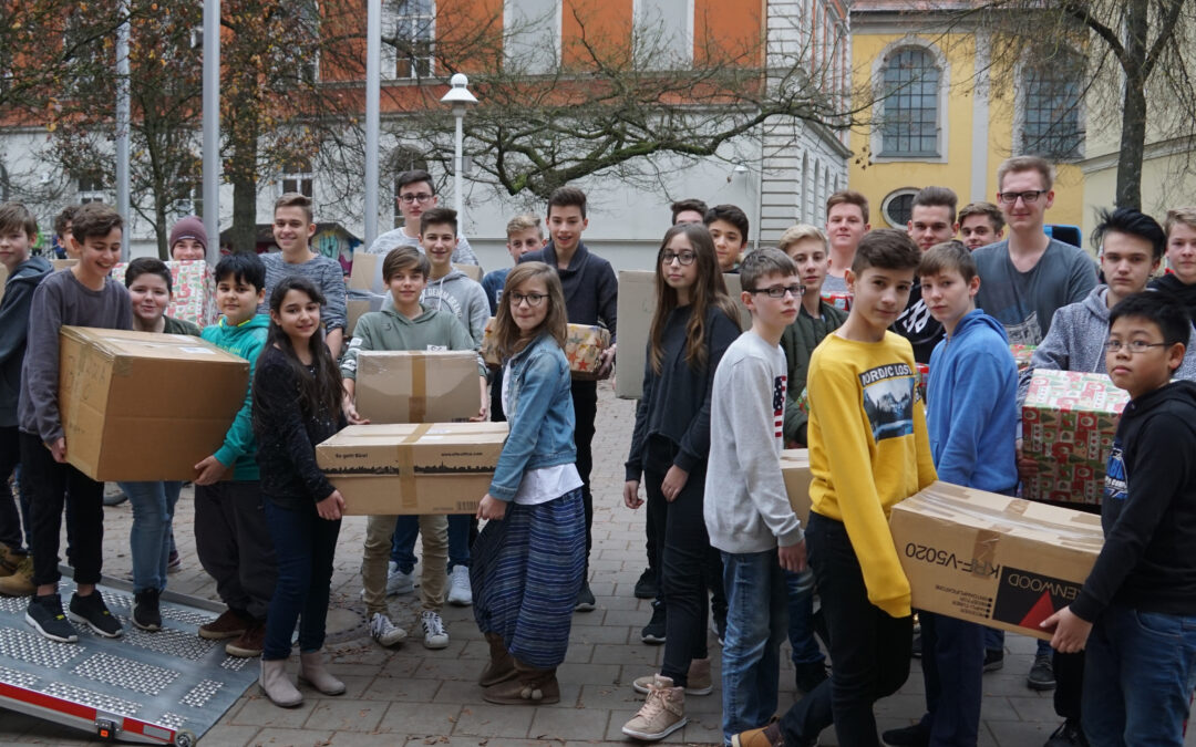 Spendenaktion „Weihnachtstrucker“ für Kinder und Familien – die Judensteiner ganz aktiv