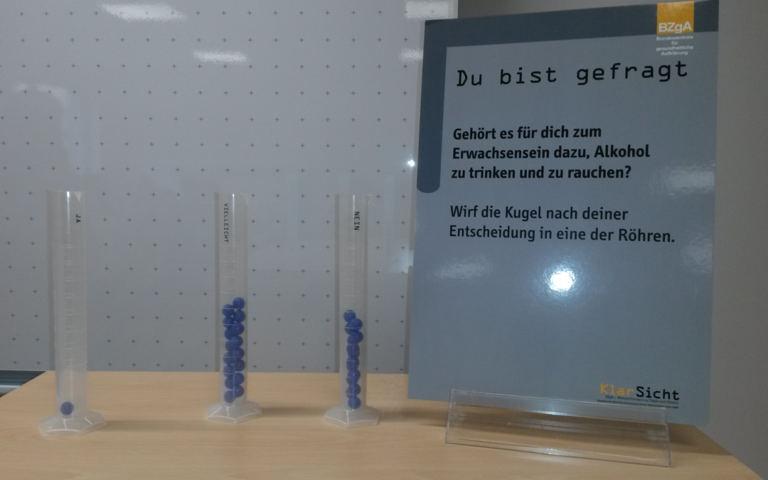 Suchtprävention in den 7. Klassen mit dem Klarsichtkoffer-Parcours