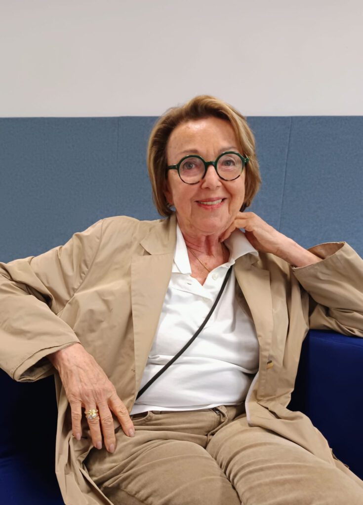 Frau Dr. Eva Umlauf