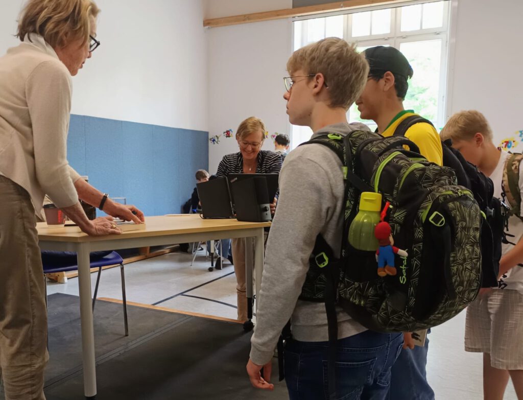 Schüler treffen Frau Umlauf