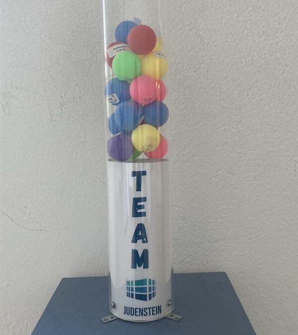 … und noch ein Ball und noch ein Team…